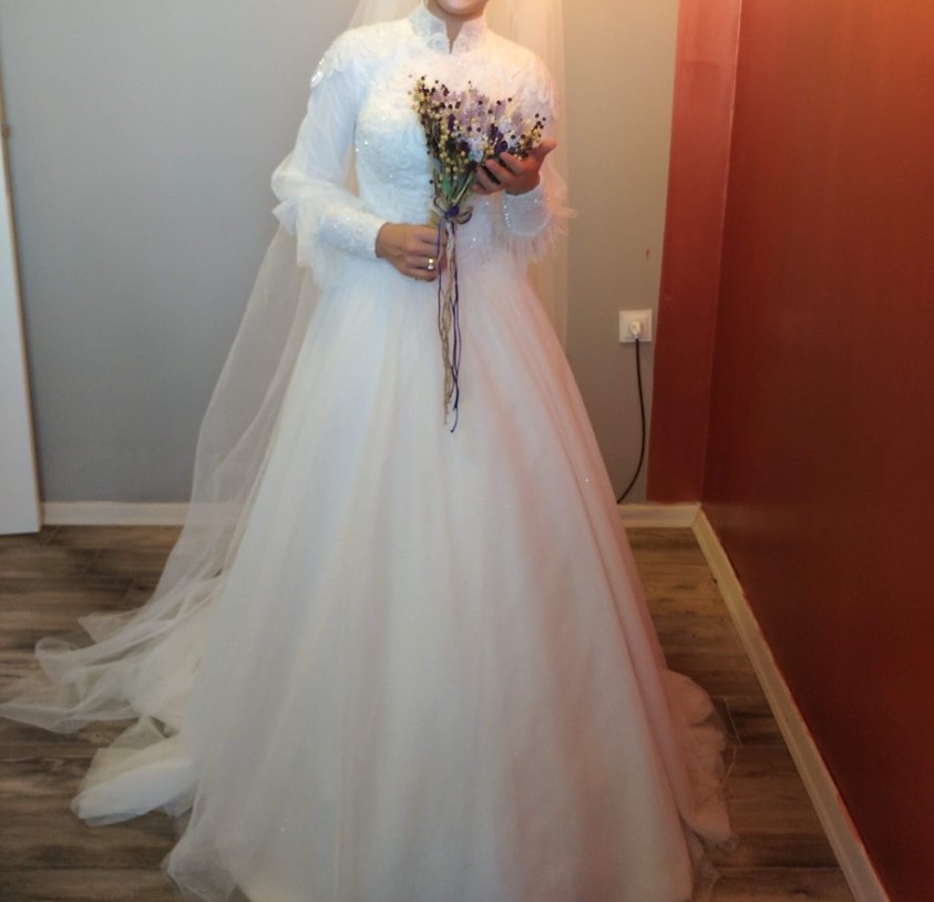 Vintage Yüksek Yakalı Uzun Kollu Prenses Gelinlik - Görsel 2