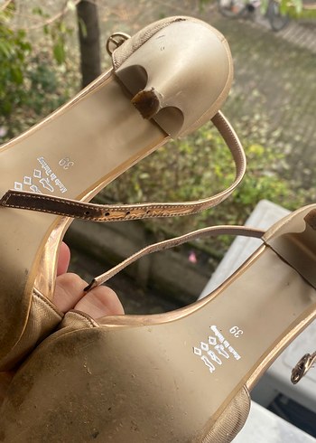 Bej Parlak İnce Topuklu Kadın Abiye Ayakkabı - Görsel 5