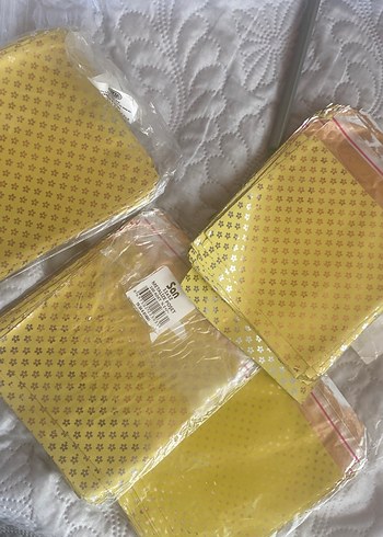 Parlak Sarı Metalik Parti Poşeti 11 e12 - Görsel 2