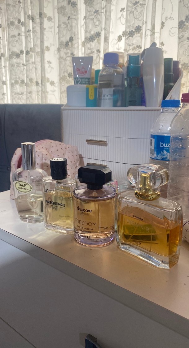 Kadın Parfüm Seti 4'lü - Görsel 2