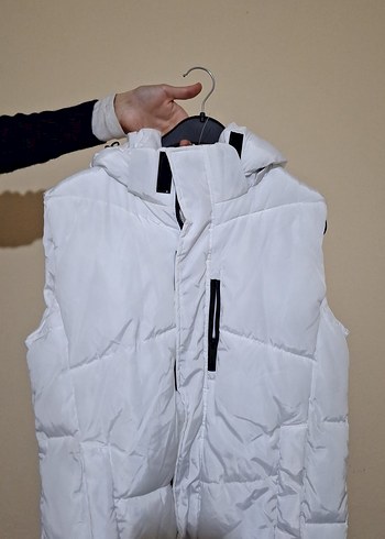 Beyaz Kapüşonlu Kadın Şişme Yelek - Görsel 2