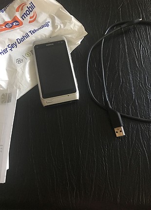 Nokia n8