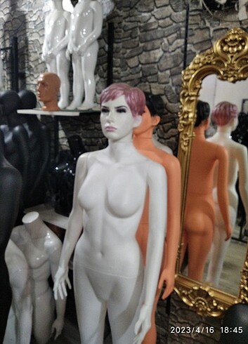 Plastik boy manken 
