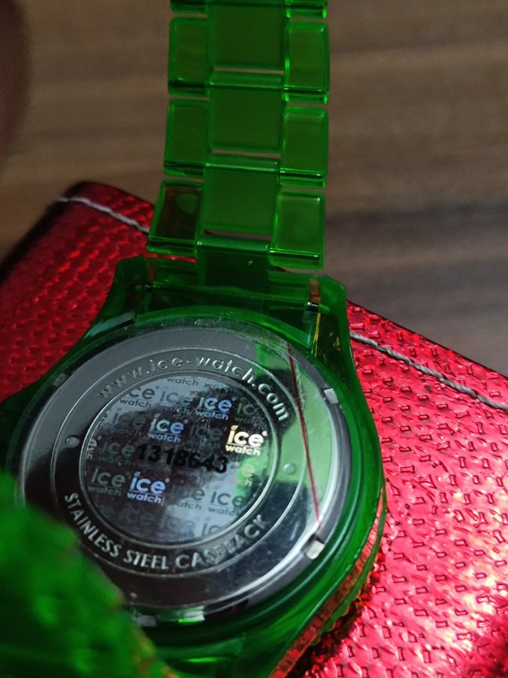 Yeşil Renkli Kadın Saat - Görsel 4