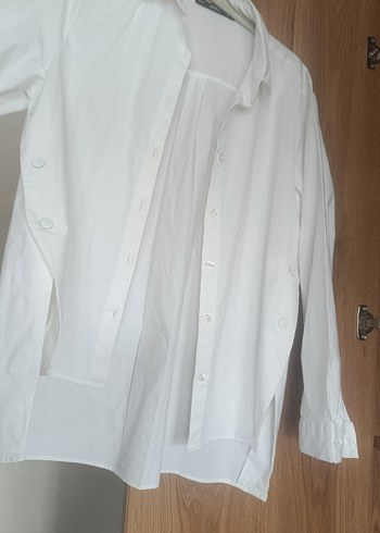 Düğmeli Beyaz Pamuklu Uzun Kollu Gömlek - Görsel 4