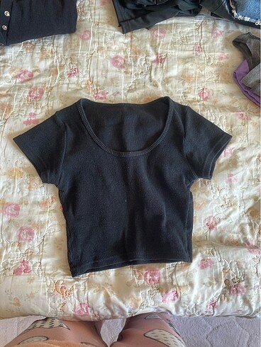 Siyah crop