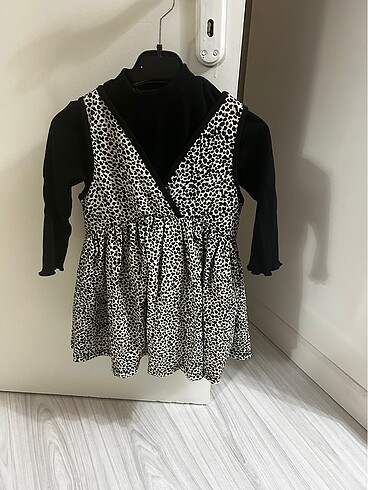 24-36 Ay Beden Lc waikiki elbise