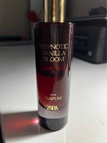 Zara Zara Hypnotic Vanilla Bloom