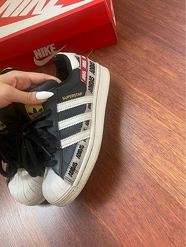 36,5 Beden Adidas süperstar spor ayakkabı