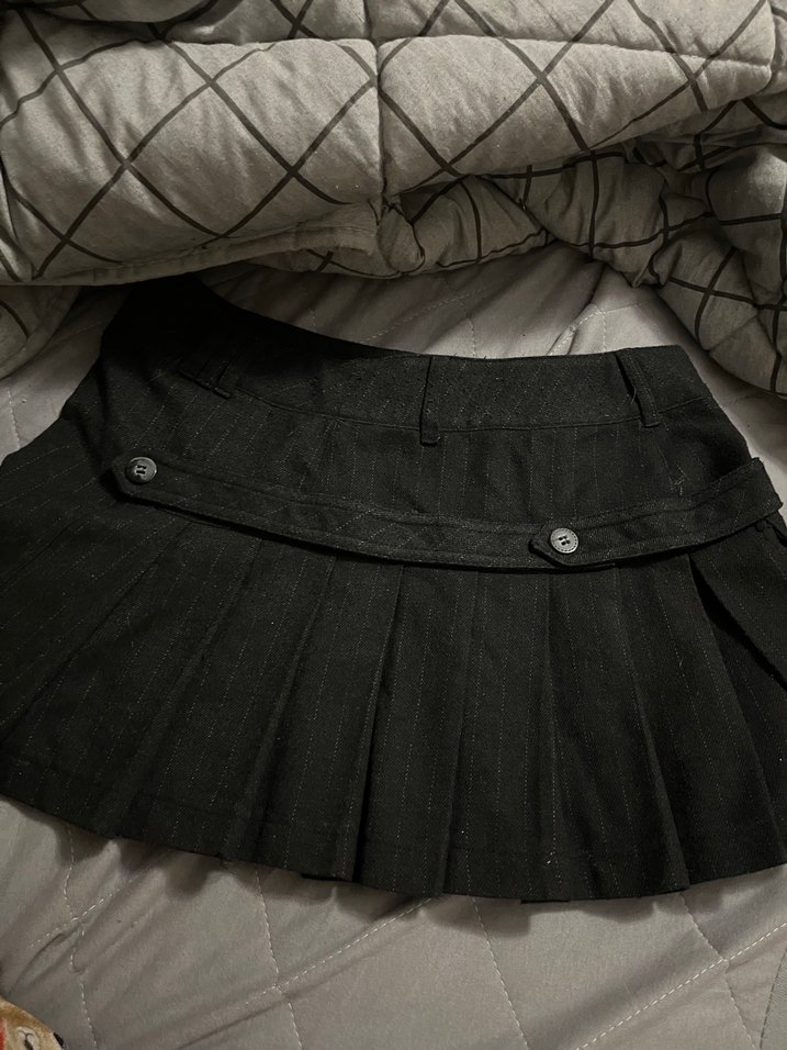 Gri Pileli Mini Etek - Görsel 2