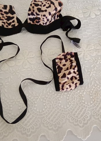 diğer Beden çeşitli Renk Leopar Desenli Kısa Sütyen ve Aksesuar Seti