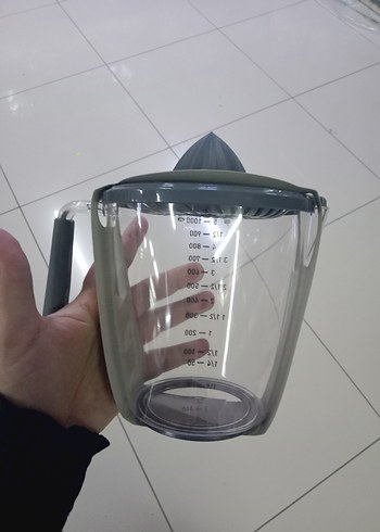 Beden Gri Plastik Meyve Sıkacağı Ölçülü