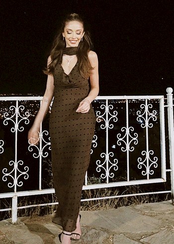 Zara V Yaka Puantiyeli Uzun Sırt Detaylı Kahverengi Elbise