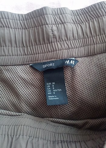 m Beden H&M haki spor şortu