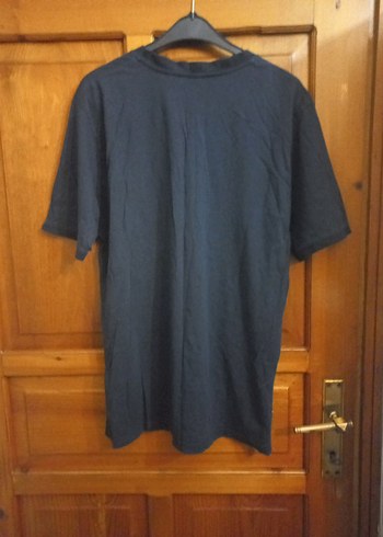 Düğmeli Siyah Bağlama Desenli Erkek Tişört - Görsel 5