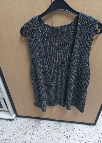 Gri V Yakalı Kısa Triko Kadın Yelek - Görsel 8