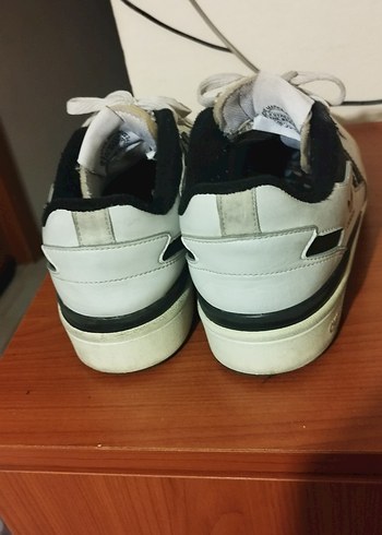 Beyaz Adidas Erkek Spor Ayakkabı Bağı - Görsel 3