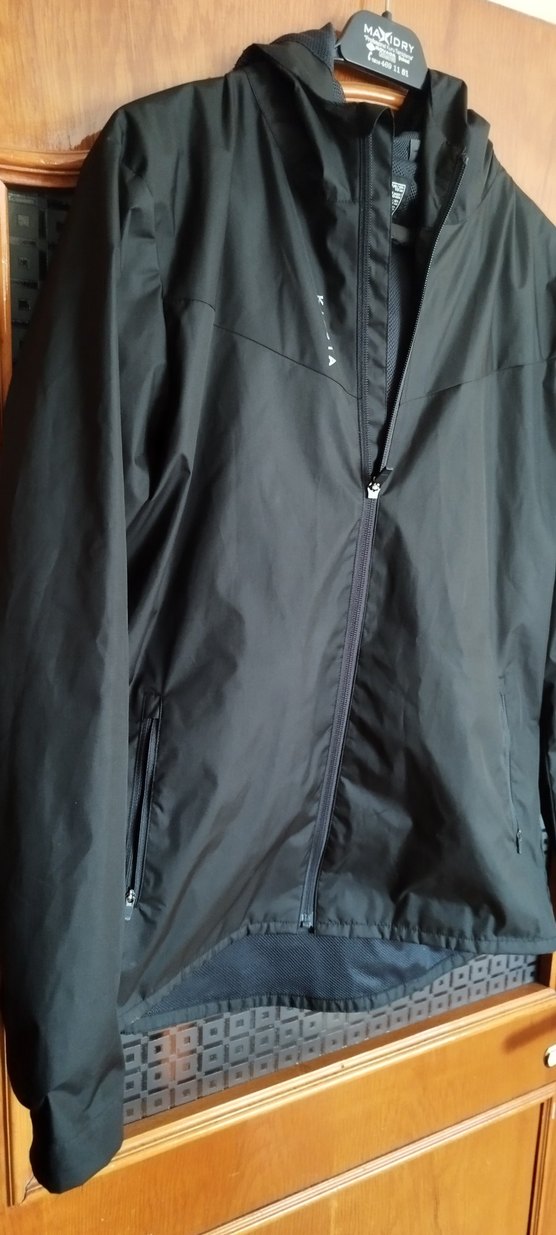 Siyah Erkek Fermuarlı Yağmurluk - Görsel 2