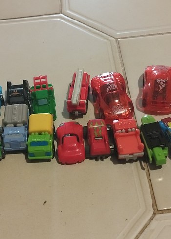 çeşitli oyuncaklar - Görsel 5