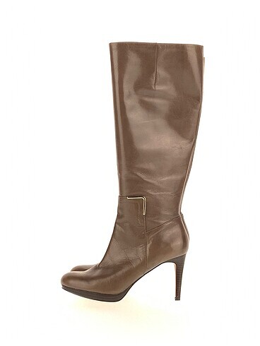 Nine West Çizme %70 İndirimli.