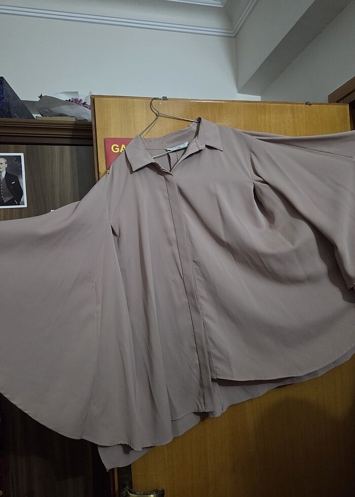 Pelerin kollu gömlek - Görsel 2