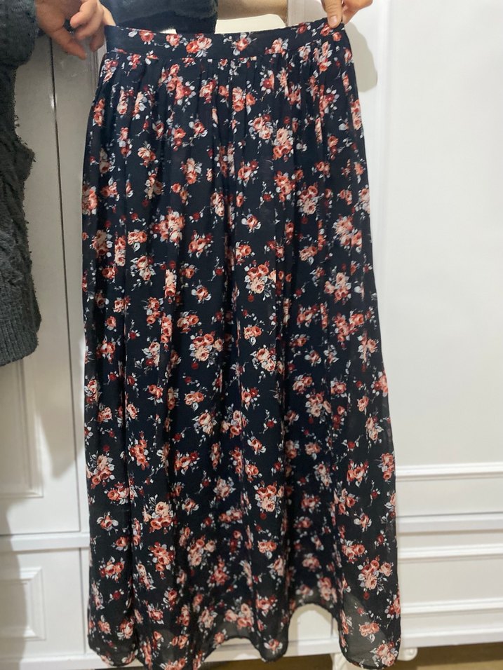 Çiçek Desenli Uzun  etek - Görsel 2