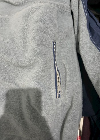 m Beden lewis Sweatshirt