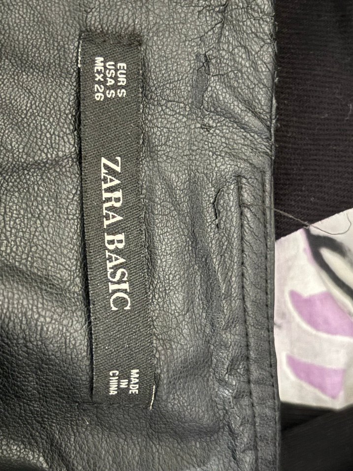 Siyah Deri Volanlı Midi Etek - Görsel 4