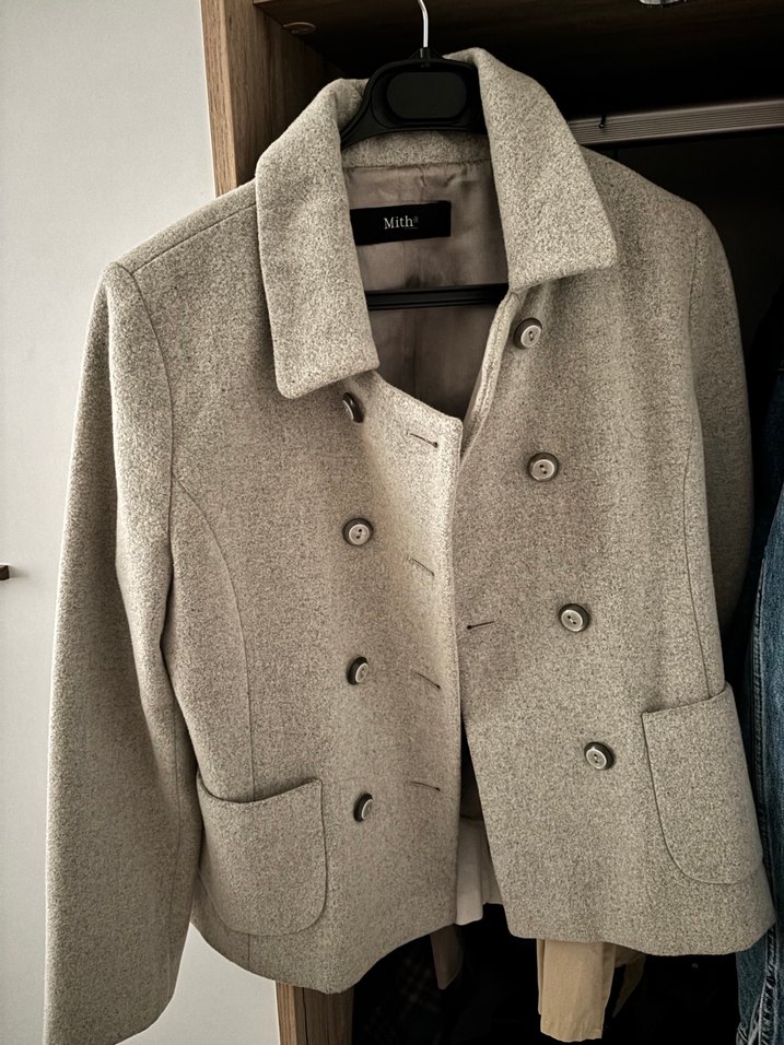 Gri Düğmeli Midi  Kaban - Görsel 2