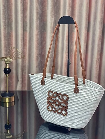  Beden beyaz Renk Loewe hasır plaj çantası