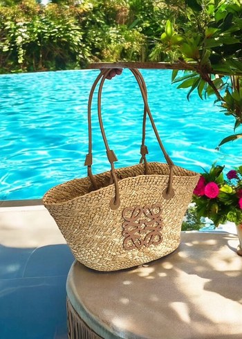 Loewe bej/taba ithal hasır çanta