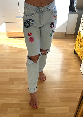 H&M H&M Arma İşlemeli Yırtık Jean Kot Pantolon Denim