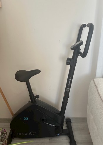 Siyah Essential Egzersiz Bisikleti