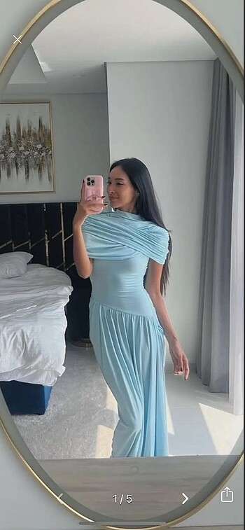 Mavi büzgülü elbise