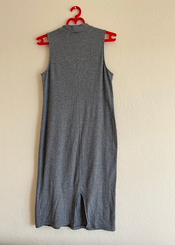 H&M Gri Yüksek Yakalı Kolsuz H&M Midi Elbise