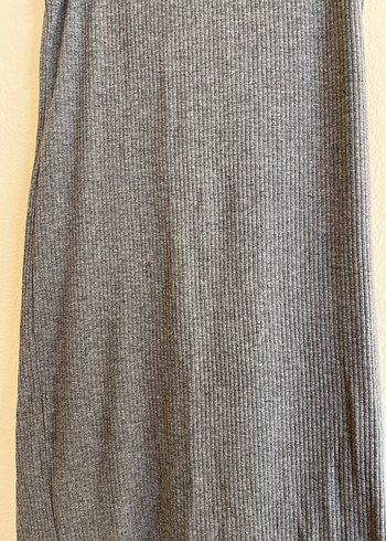 m Beden Gri Yüksek Yakalı Kolsuz H&M Midi Elbise