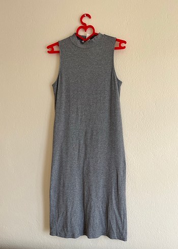 Gri Yüksek Yakalı Kolsuz H&M Midi Elbise