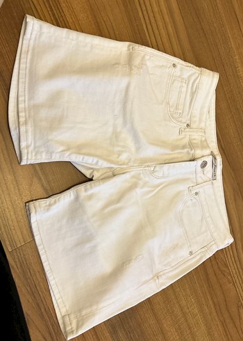 Beyaz Kadın Midi Bermuda Şort - Görsel 2