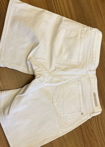 Beyaz Kadın Midi Bermuda Şort - Görsel 4