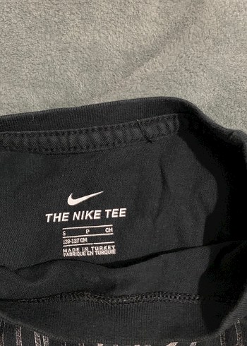 Kız Çocuk Siyah Baskılı Kısa Kollu Tişört - Görsel 5