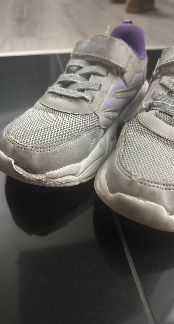 Mor Detaylı Kız Çocuk Spor Ayakkabı - Görsel 3
