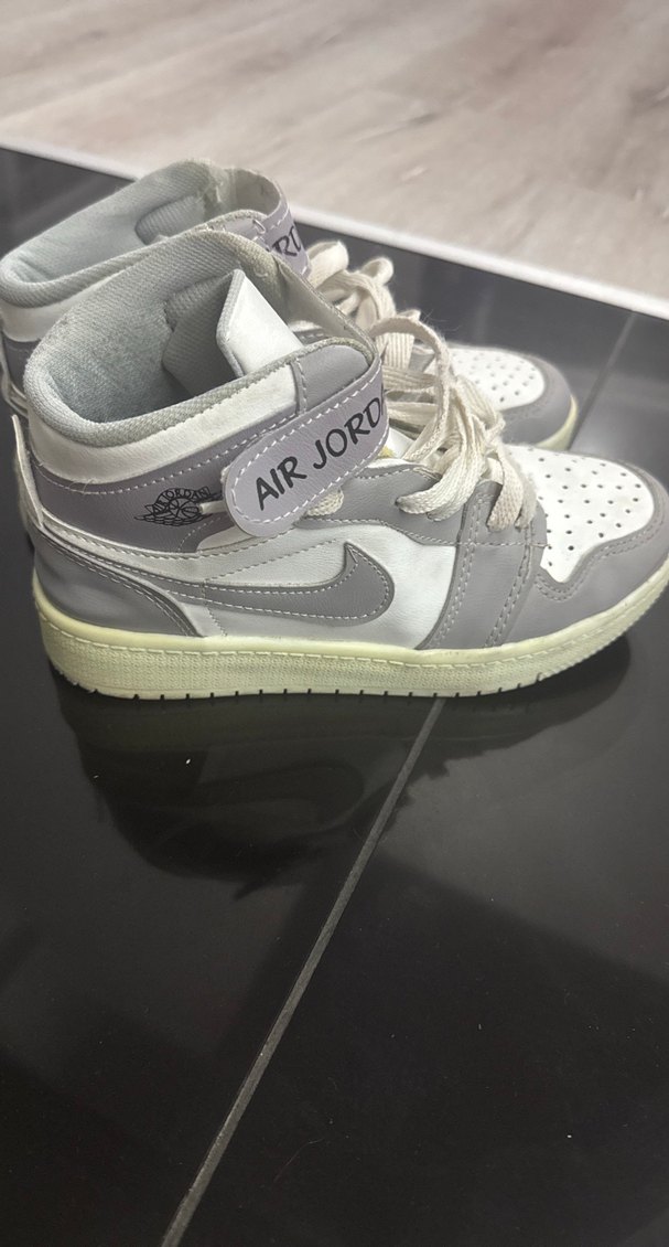 Beyaz Gri Air Jordan Kız spor ayakkabı - Görsel 2