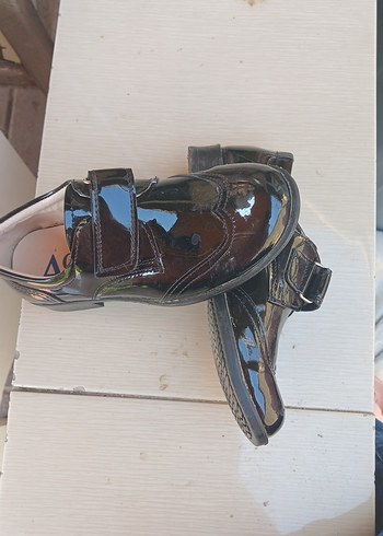 Siyah Tokalı Erkek Çocuk Ayakkabısı - Görsel 3