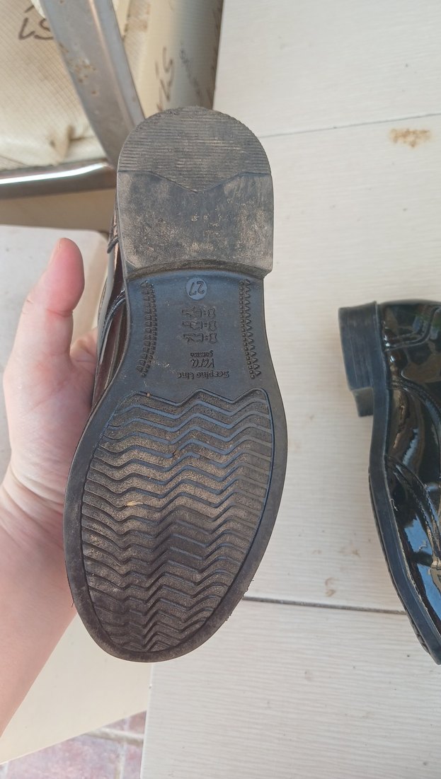 Siyah Tokalı Erkek Çocuk Ayakkabısı - Görsel 4