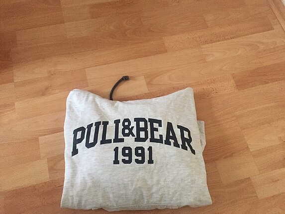 Pull and Bear Pull and bear sweat