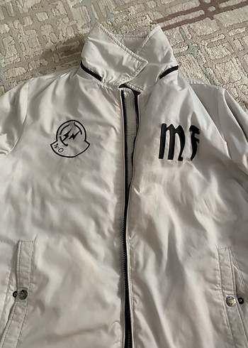 Beyaz Fermuarlı Kadın Midi Ceket - Görsel 3