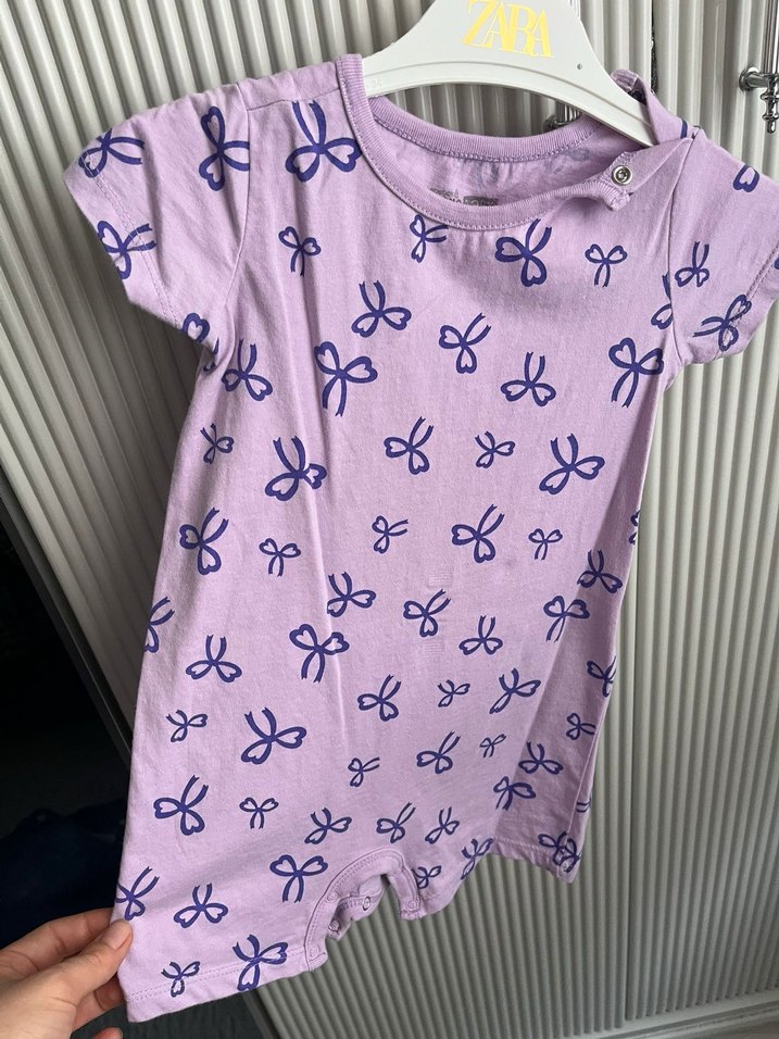 Düğmeli Papatya Desenli Bebek Tulumu - Görsel 2