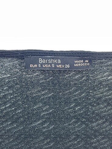 s Beden siyah Renk Bershka Kısa Elbise %70 İndirimli.