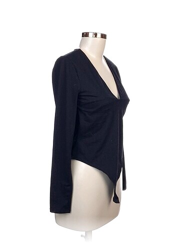 H&M H&M Bluz %70 İndirimli.