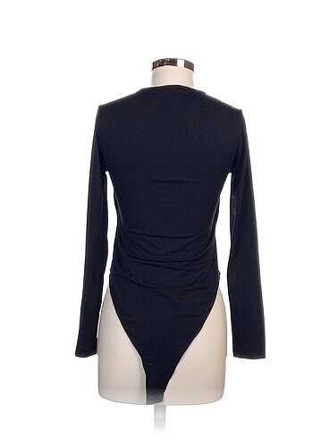 m Beden H&M Bluz %70 İndirimli.